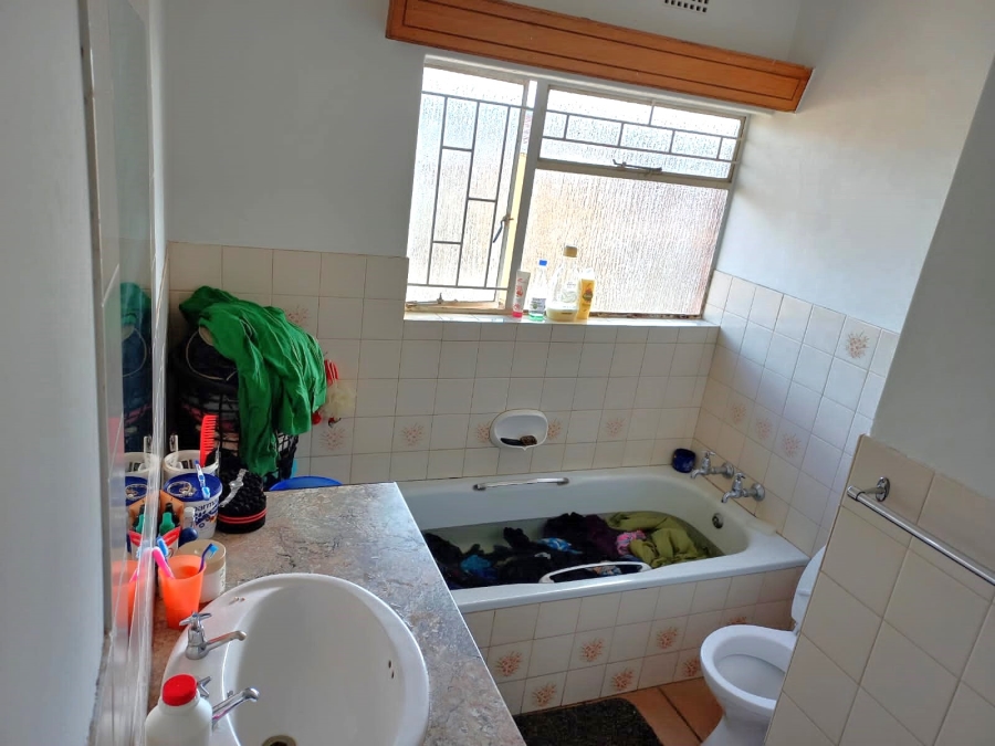 2 Bedroom Property for Sale in Potchefstroom North West